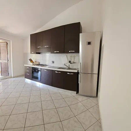 Compatri House